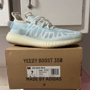 Adidas Yeezy Boost 350 V2 Kids Sneakers - Light Blue and Cream